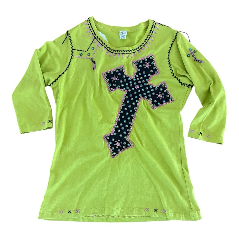 Sassy Sistas T-Shirt Womens Size Small Lime Green 3/4 Sleeve Embellished Tee‎